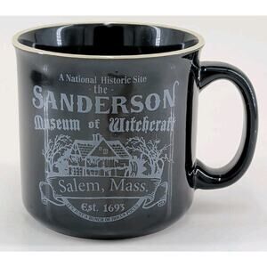 Disney Hocus Pocus Sanderson Museum of Witchcraft Salem Mass 20oz Coffee Mug